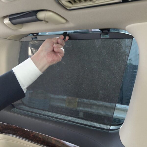 2列目・3列目のサンシェード