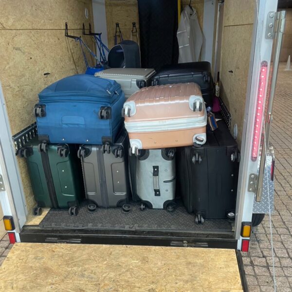 旅行バッグ x 12個